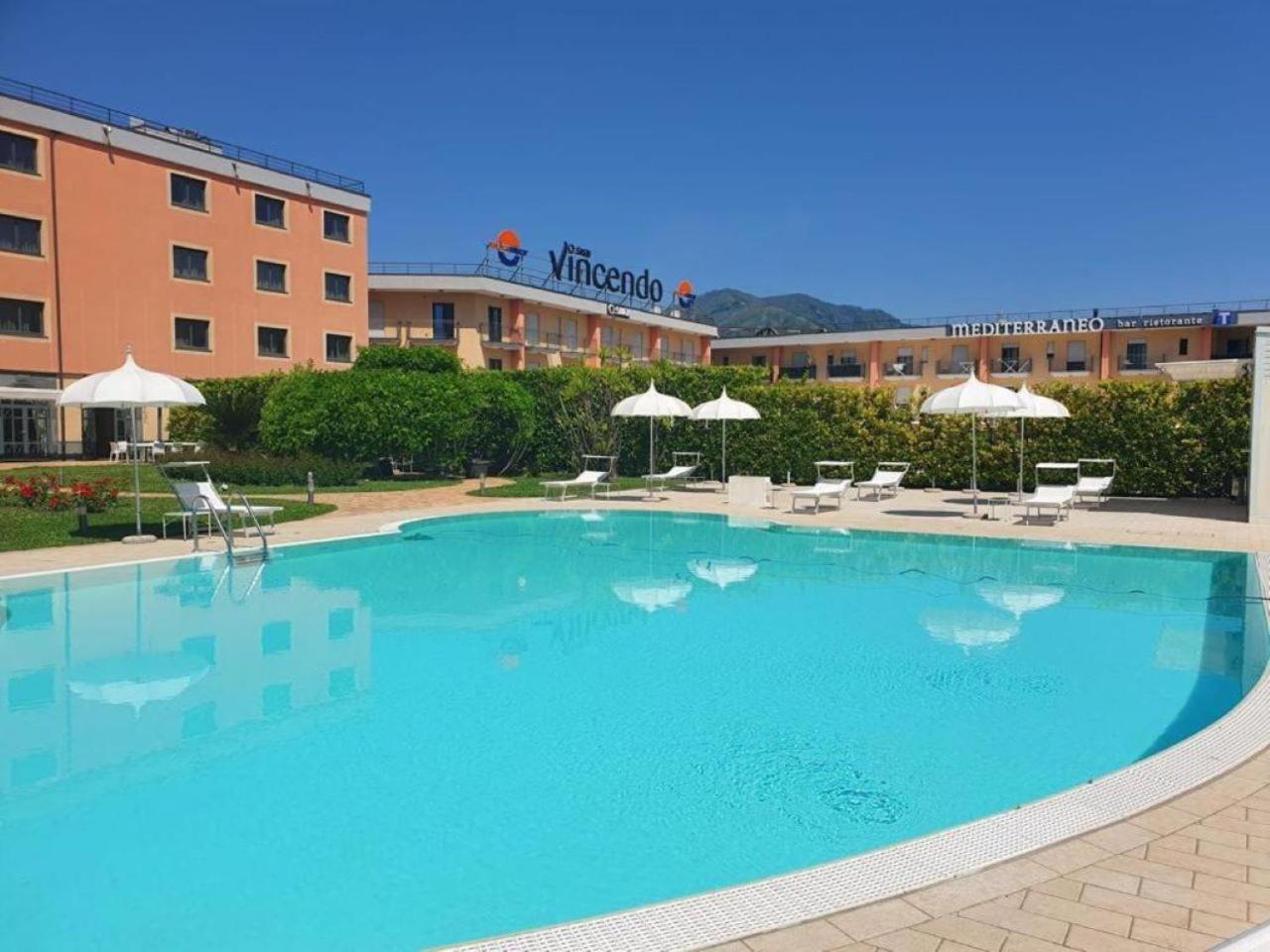 San Severino Park Hotel & Spa, BW Signature Collection Mercato San Severino Bagian luar foto