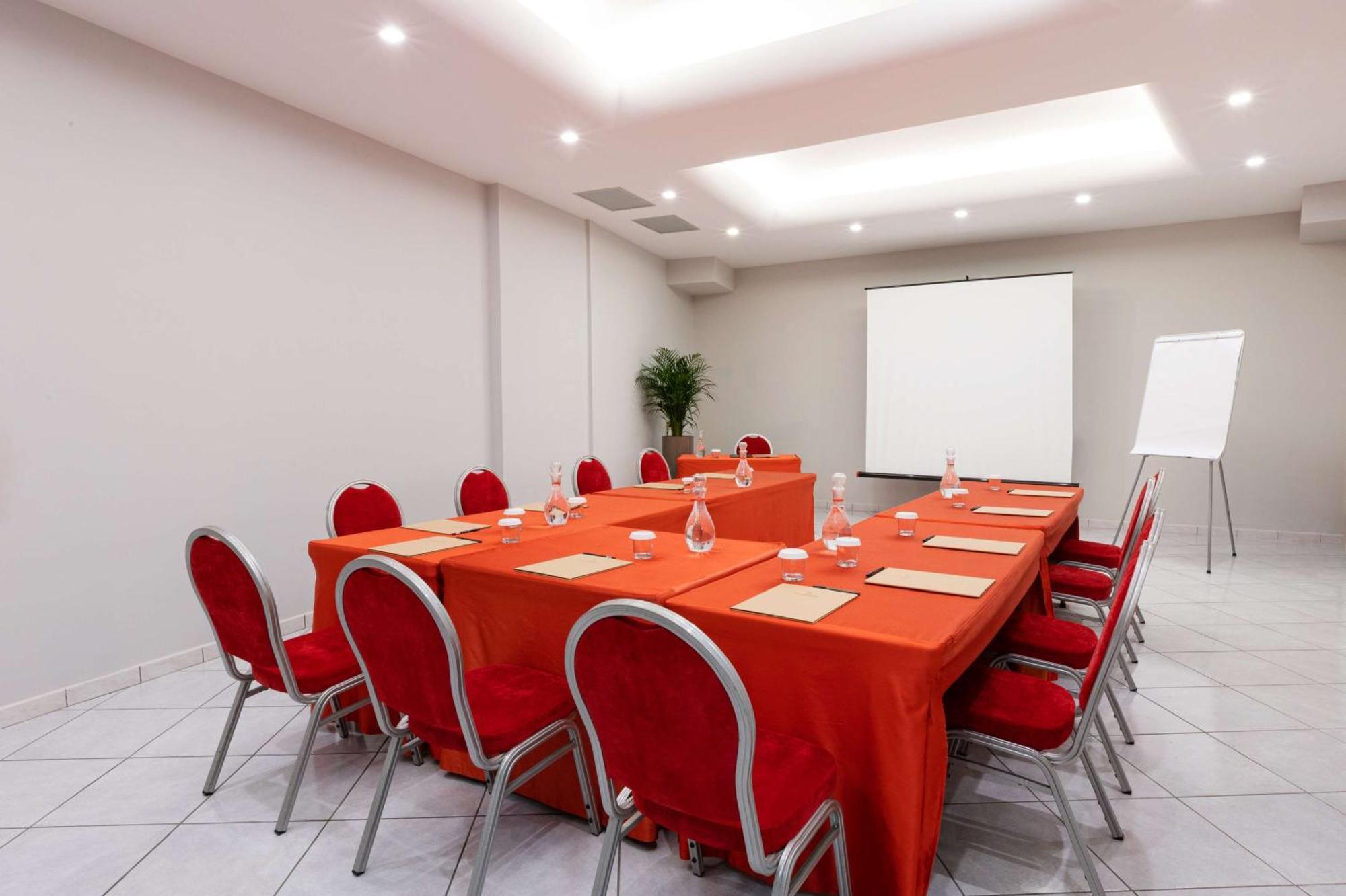 San Severino Park Hotel & Spa, BW Signature Collection Mercato San Severino Bagian luar foto